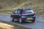 Dacia Sandero Stepway 2017 года (UK)